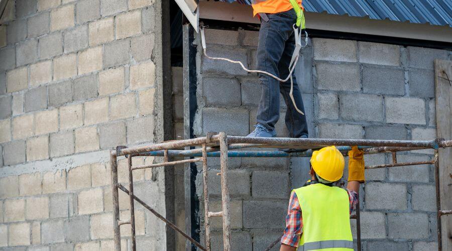 Expert Emergency Roof Repairs services in Laclede, ID